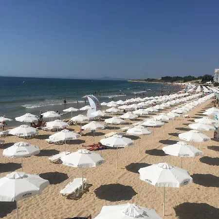 Проживання в сім'ї Vp Vigo Beach *